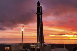NASA satellite breaks from orbit around Earth, heads to moon – Phys.org