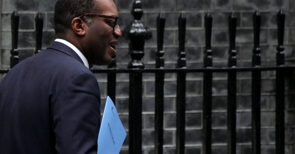 Britain outlines tax incentives for new investment zones – Reuters UK