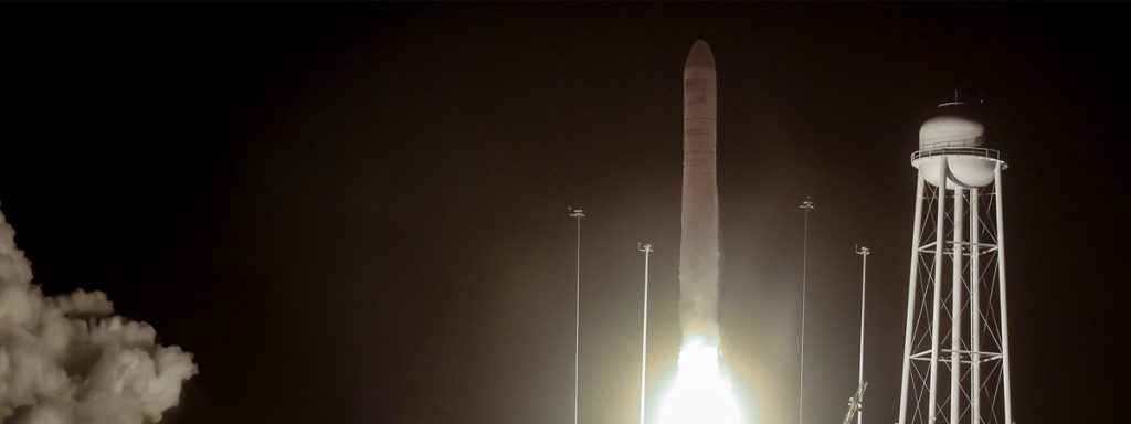 Cargo mission reaches ISS despite solar array mishap