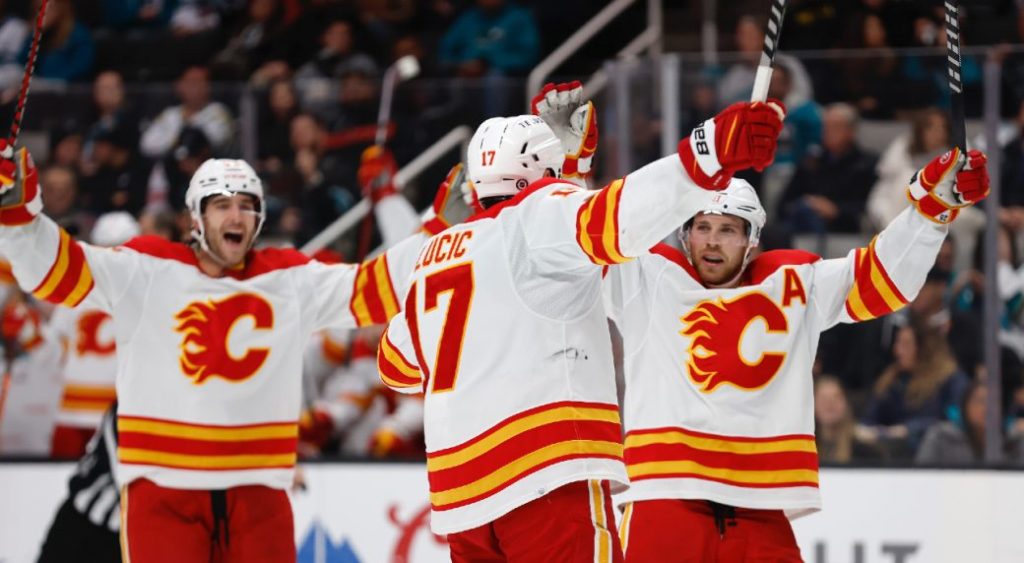 Lucic, Markstrom break undesirable streaks, and so does Calgary Falmes