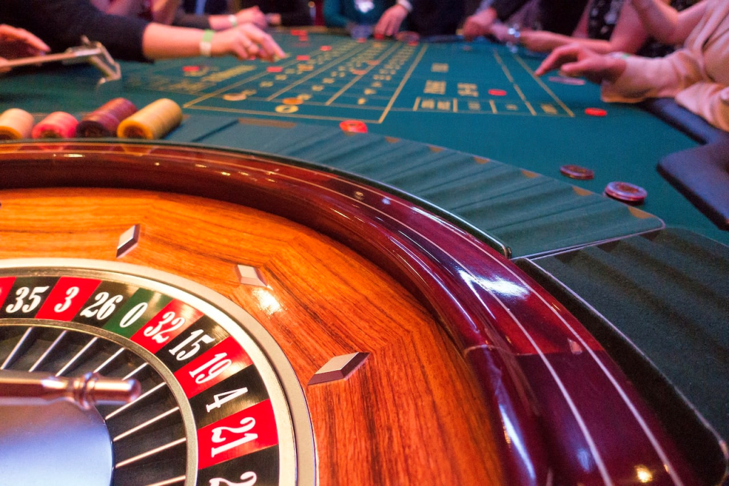 Ontario Auditor General Probes Casino Anti-Money Laundering Protocols