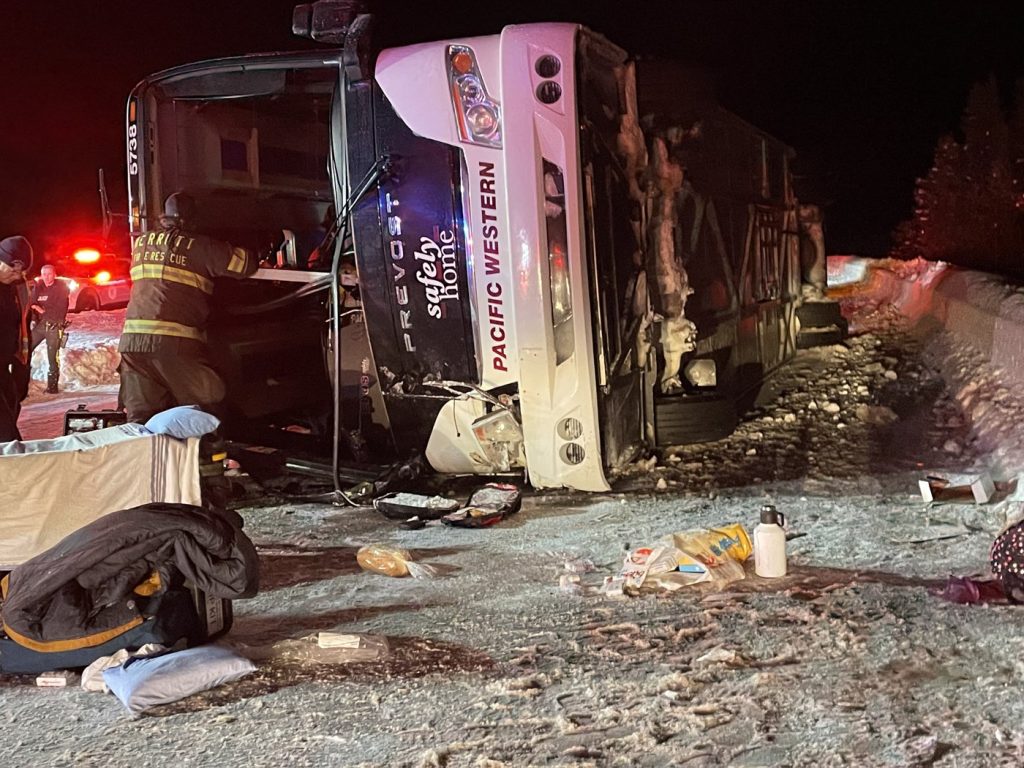 Throw out ‘misconceptions’ and buckle up on buses, RCMP officer says after B.C. crash