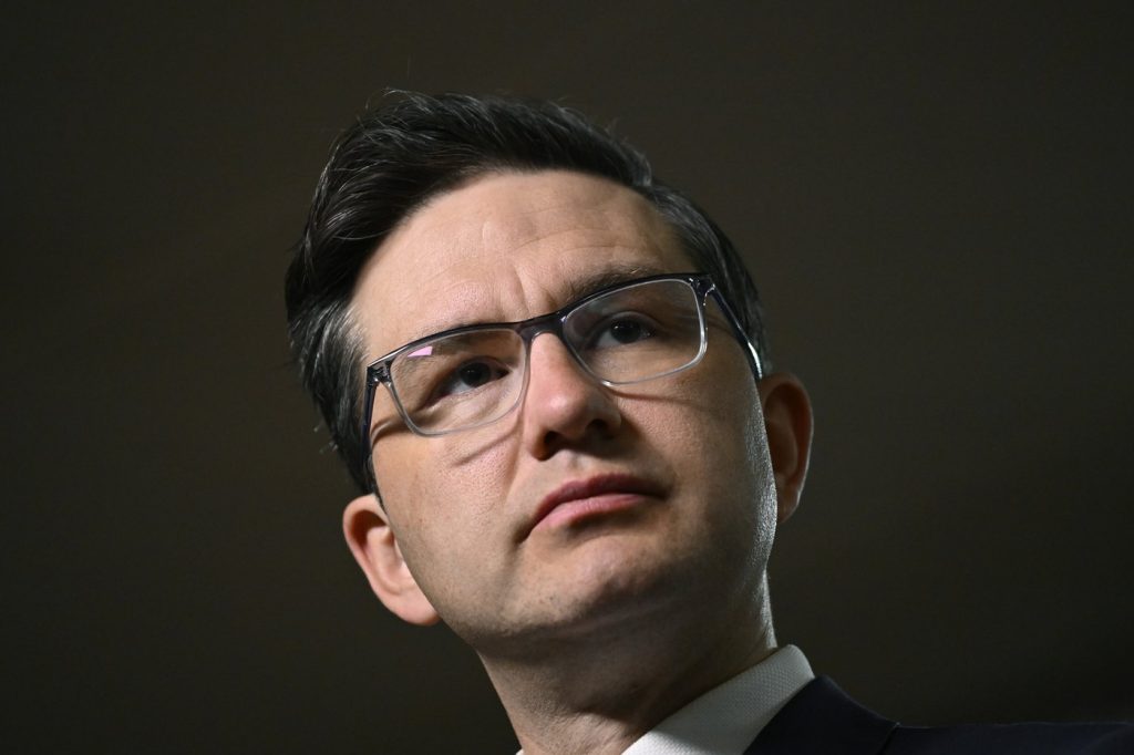 Pierre Poilievre doesn’t like anti-Trudeau flags, but understands anger behind them