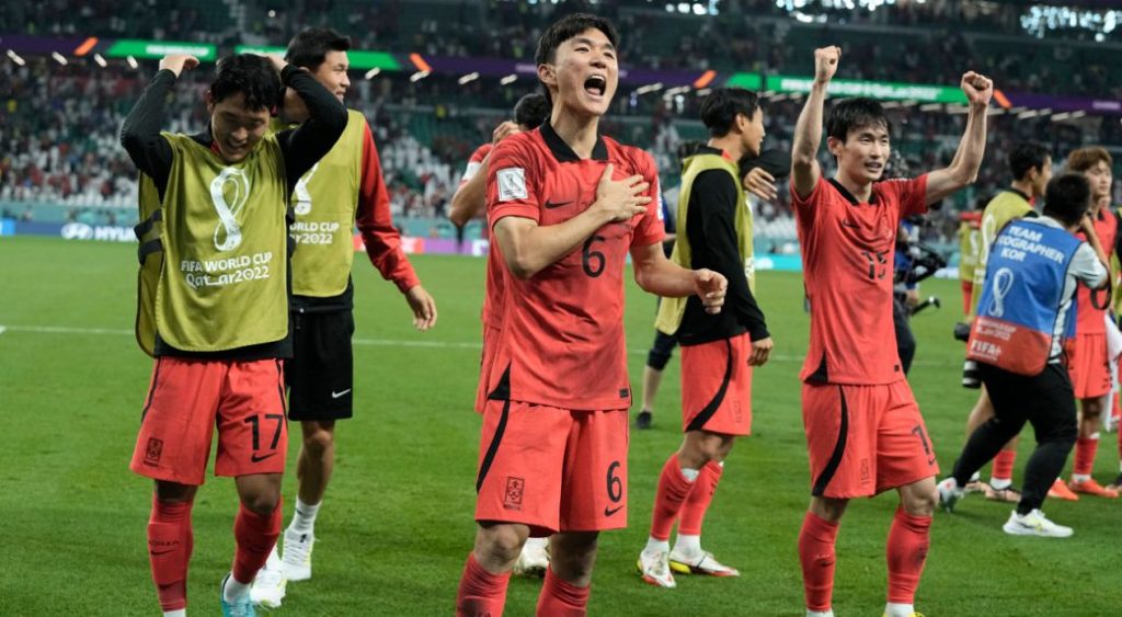 World Cup Daily: South Korea’s dramatic win leaves Uruguay heartbroken