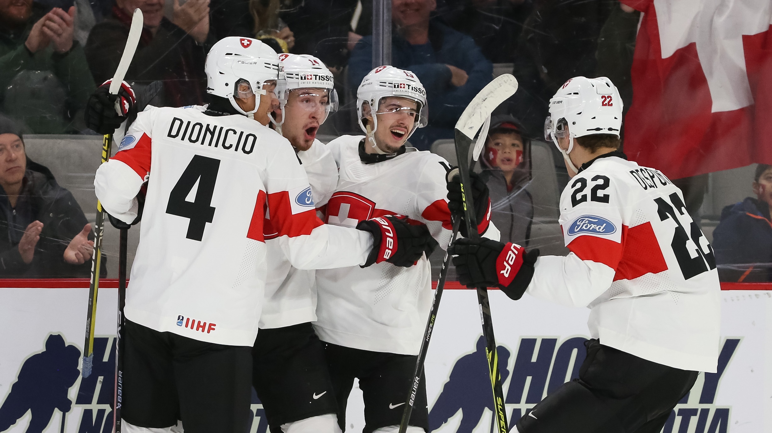 Switzerland beats Finland IIHF World Junior Championship