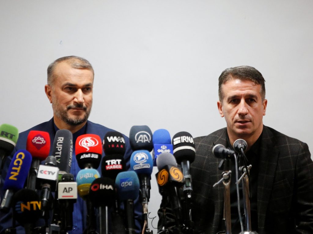 Iran says embassy attack should not affect Azerbaijan relations