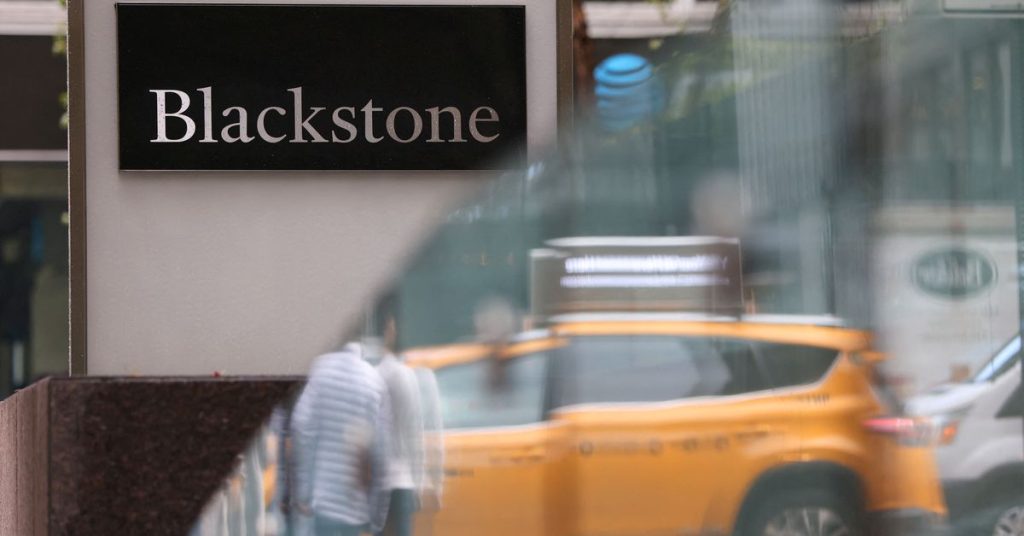 Blackstone offers backstop to lure University of California in redemption-stricken REIT