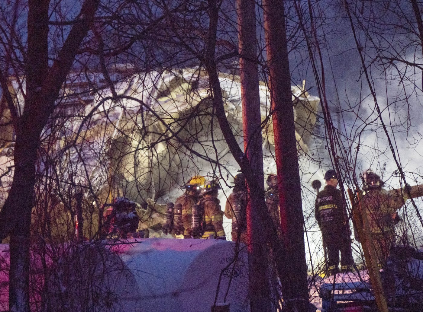 employees still missing after explosion at Quebec propane