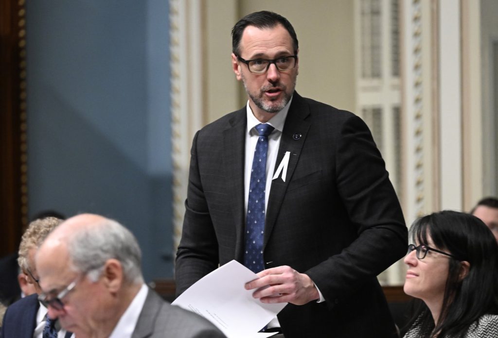 Quebec calls for resignation of federal government’s anti-Islamophobia representative