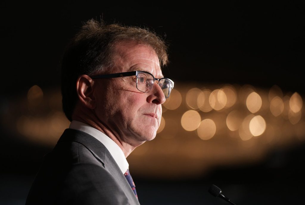 B.C. to reactivate its COVID emergency operations centres to prepare for more illness