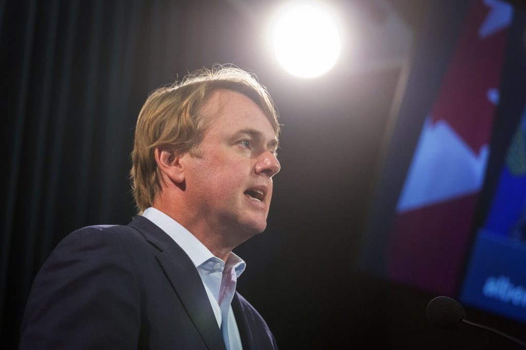 Alberta minister denies crying, yelling during doctor confrontation