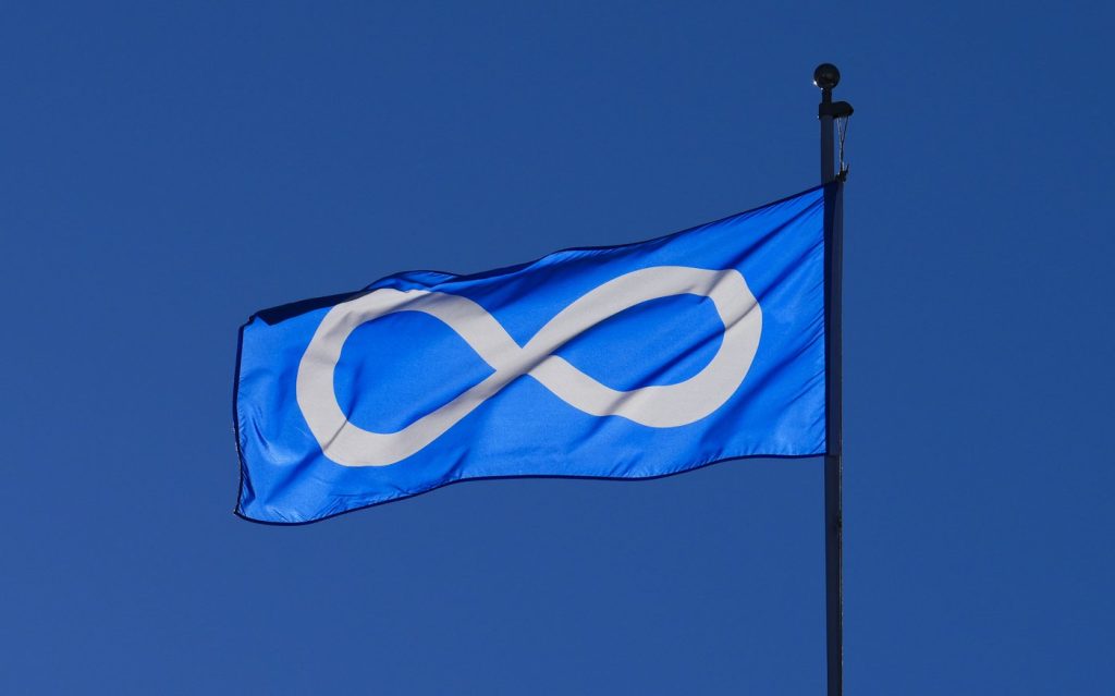 Alberta, Saskatchewan and Ontario Métis sign self-government deal with Ottawa