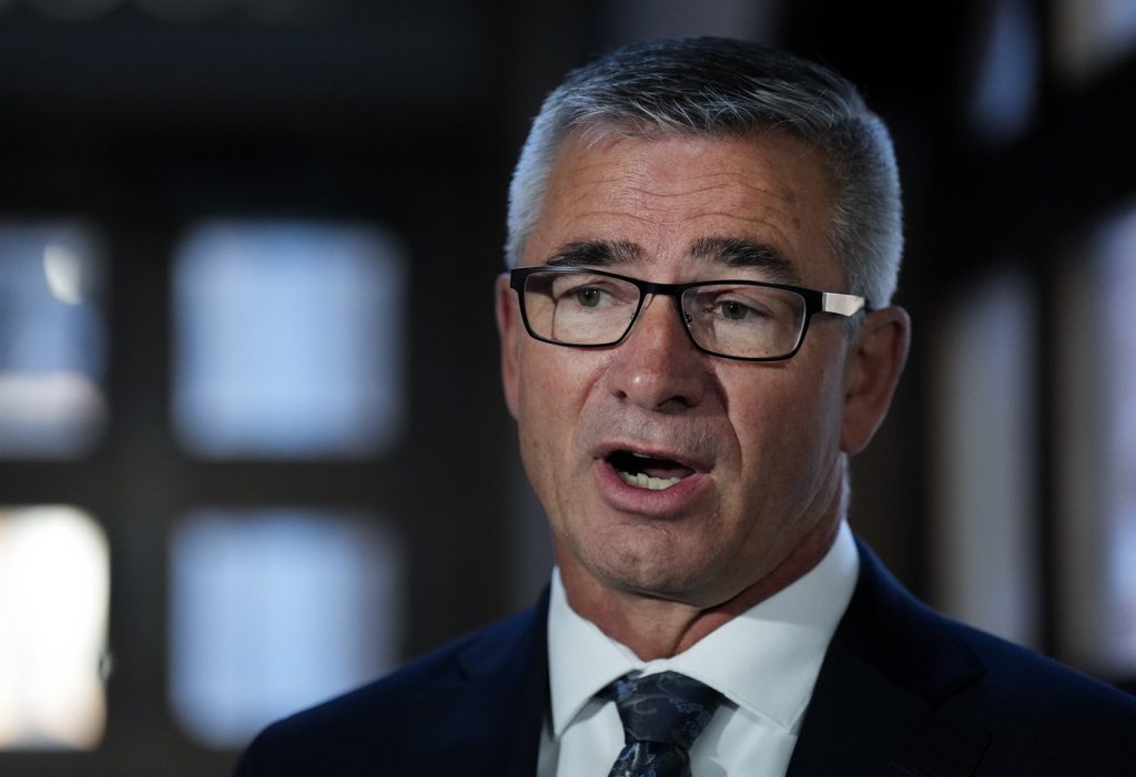 Alberta expecting another gusher in budget ahead of provincial election