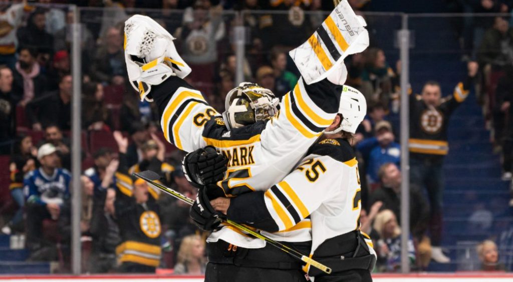 Hockey world explodes as Bruins’ Ullmark scores goalie goal against Canucks – Sportsnet.ca