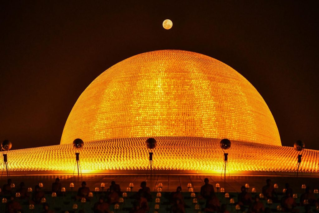 In Photos: See The Final Full Moon Of Winter Rise In A Blaze Of Orange – Forbes