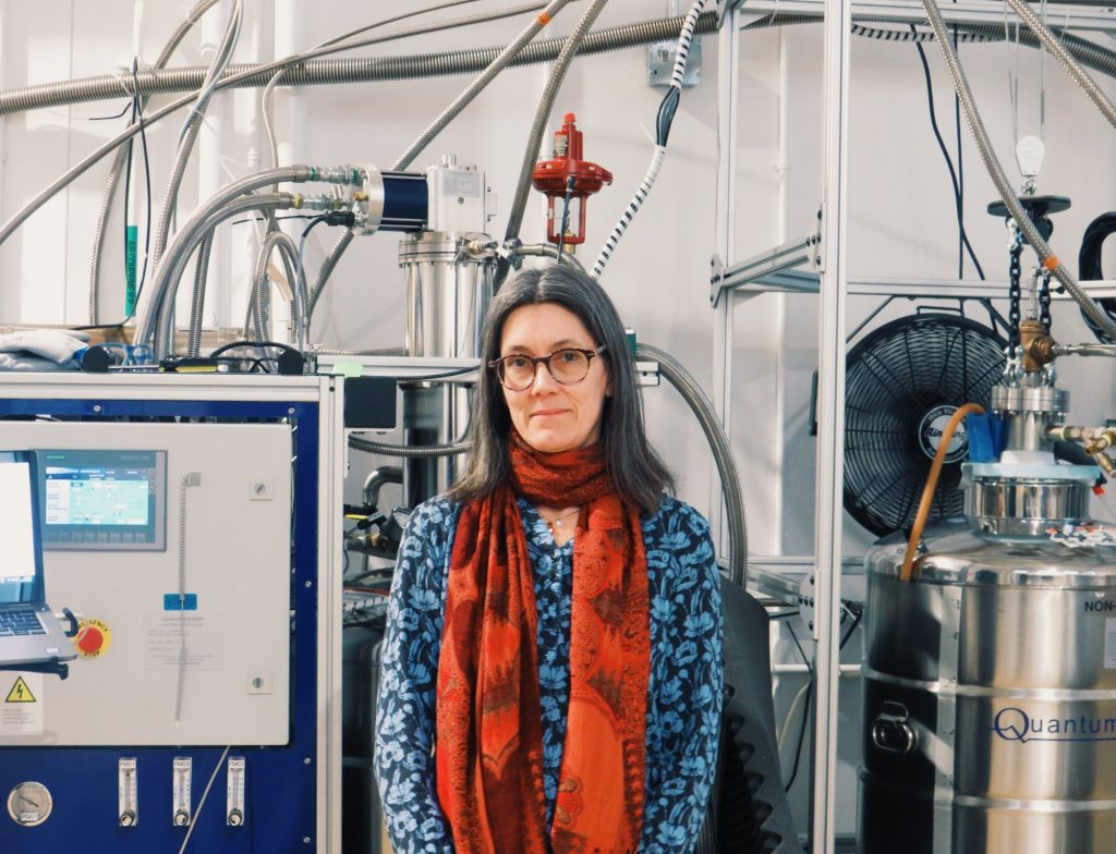 Sustainability in research: The Nuclear Magnetic Resonance lab on finding creative solutions