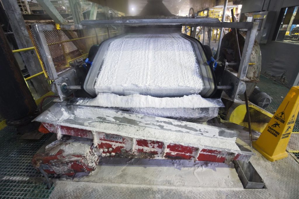 Automakers rush in where miners fear to tread