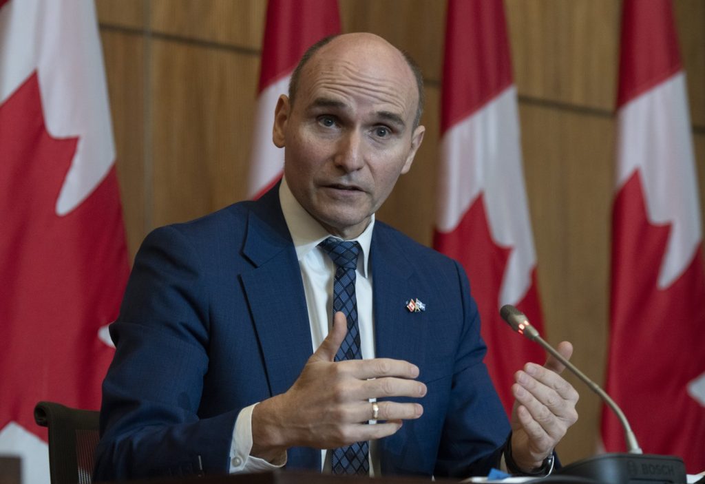 Duclos warns provinces to stop letting patients be charged for virtual health care