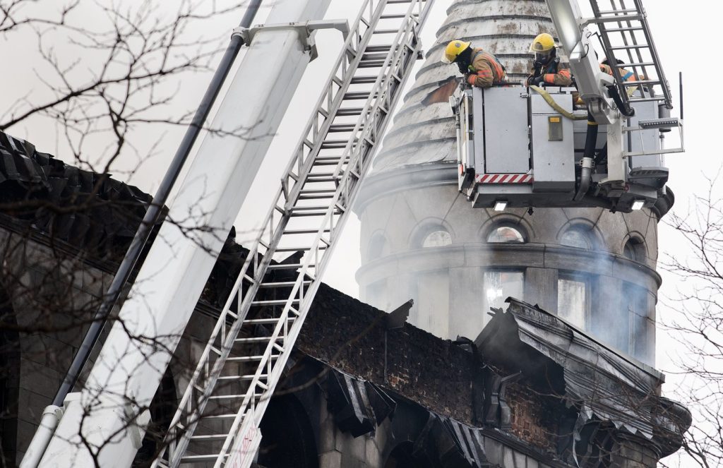 Nine injured, one person missing after fire engulfs historic building in Old Montreal