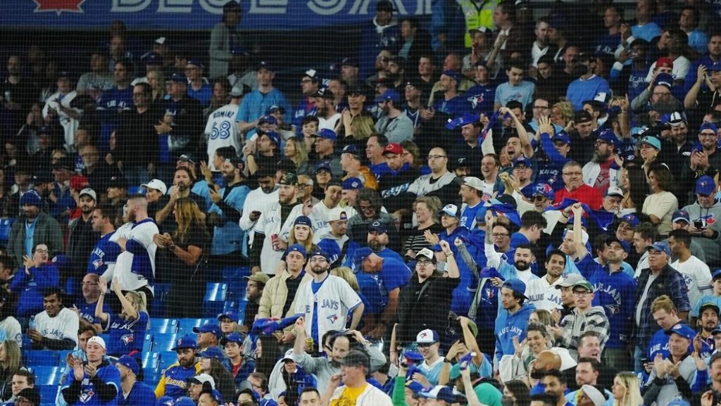 Survey: Blue Jays fans fifth least annoying in Major League Baseball