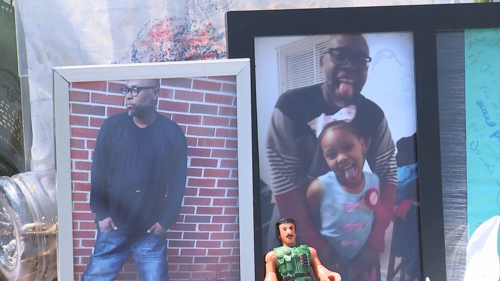 Child dies, another hospitalized from strep infections in Meck County, officials say – WSOC Charlotte