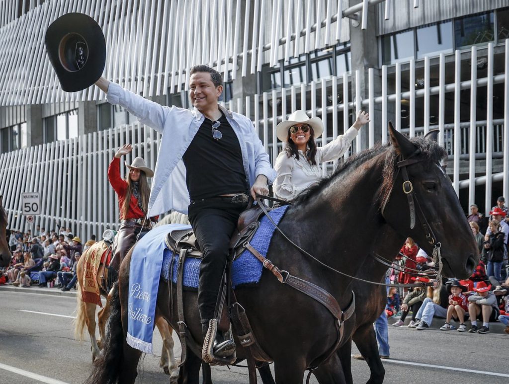 Trudeau, Poilievre descend on Calgary as Stampede begins
