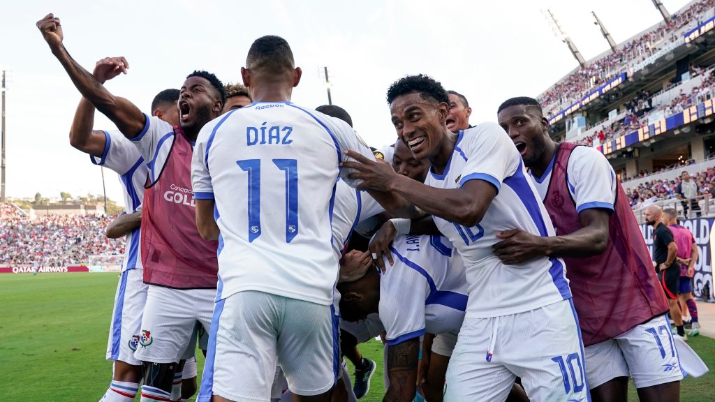 Panama upsets U.S. on penalty kicks after tie to reach CONCACAF Gold Cup final – TSN