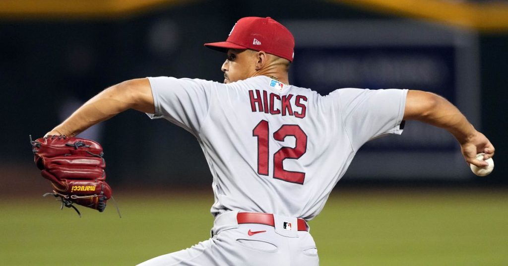 Blue Jays un-retire #12 for new reliever Jordan Hicks