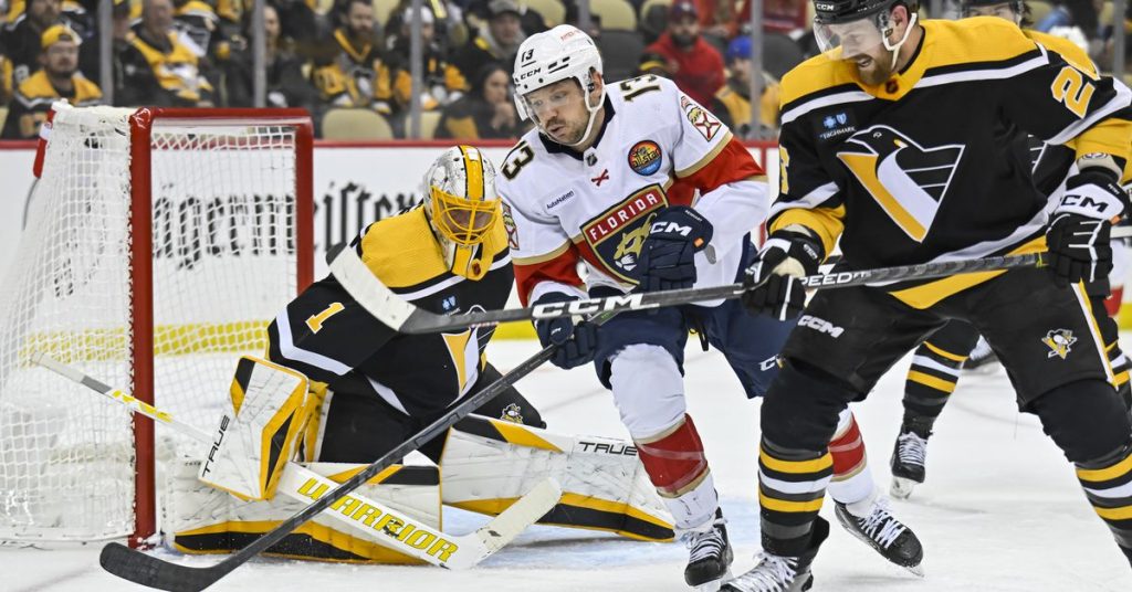 Montreal GM talks about role in facilitating Karlsson trade, and Jeff Petry + Casey DeSmith