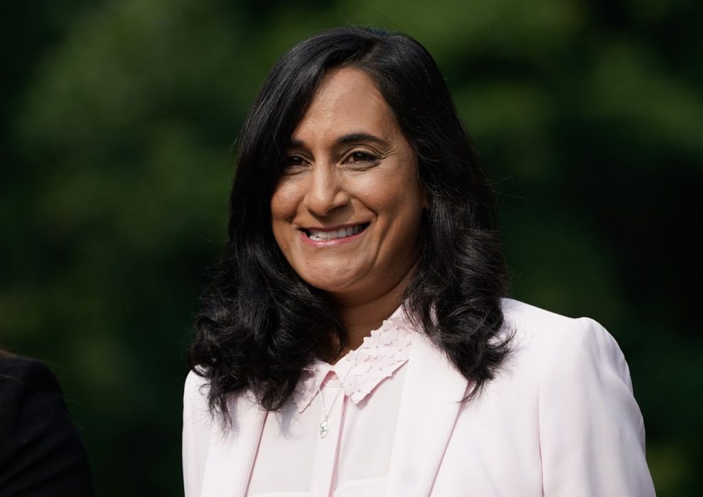 Cabinet ministers get directive to cut billions in spending