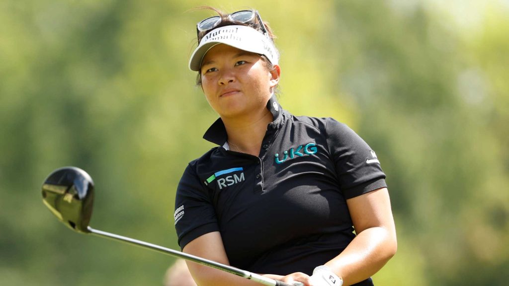 Megan Khang has Back Nine Burst in 66 Leads CPKC Womens Open at Challenging Shaughnessy