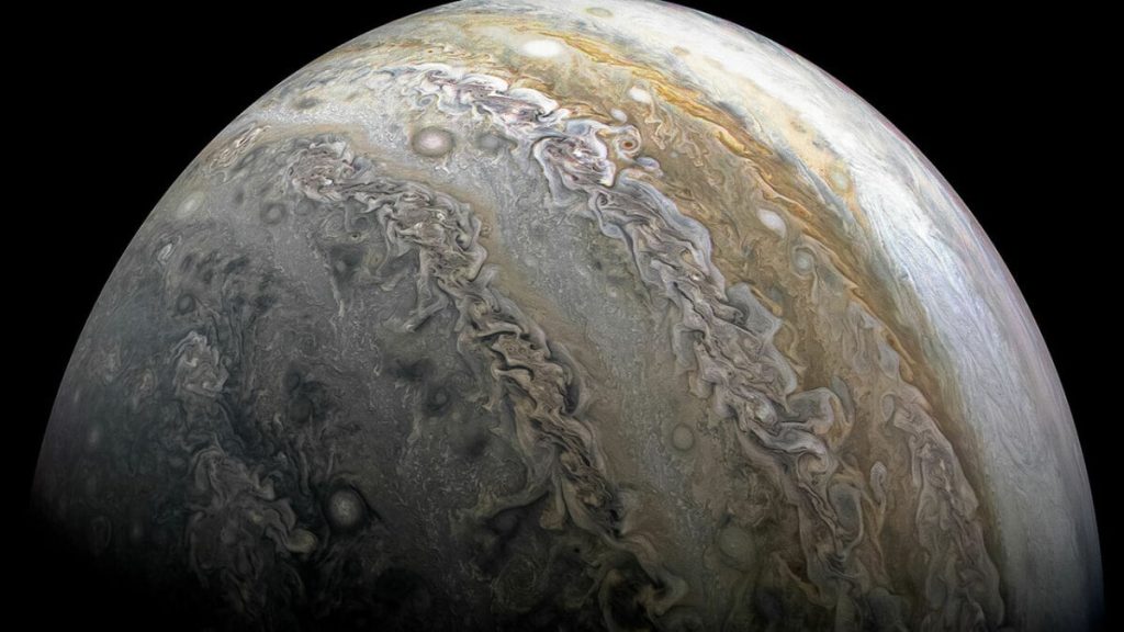High-speed object just crashed into Jupiter, footage shows