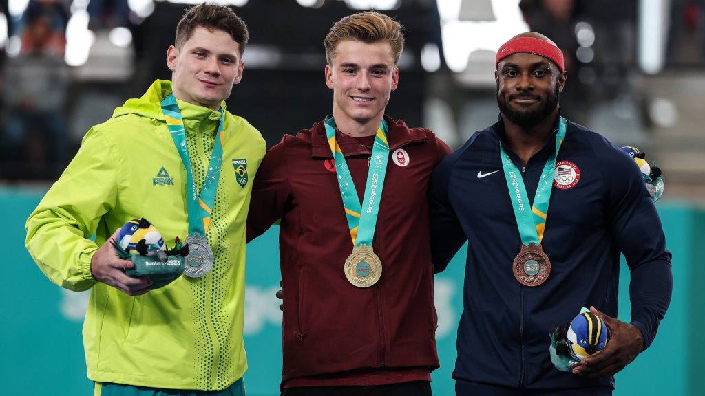 Félix Dolci 1st Canadian in 60 years to win men’s all-around Pan Am gold in artistic gymnastics