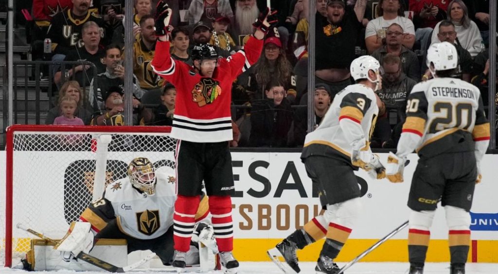 Blackhawks win in OT to hand Golden Knights first loss of season