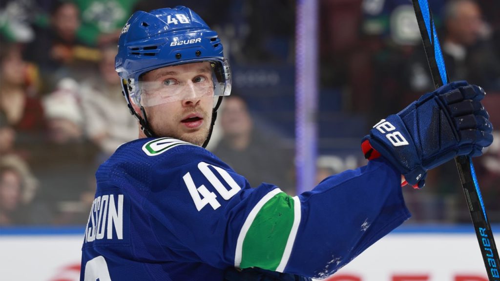 Canucks Play ‘Unselfishly’ In 4-3 Win Over Carolina Hurricanes | Vancouver Canucks