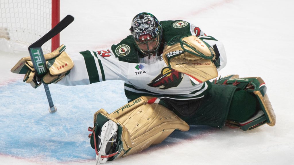 Fleury poised to pass Roy for second on NHL’s all-time wins list