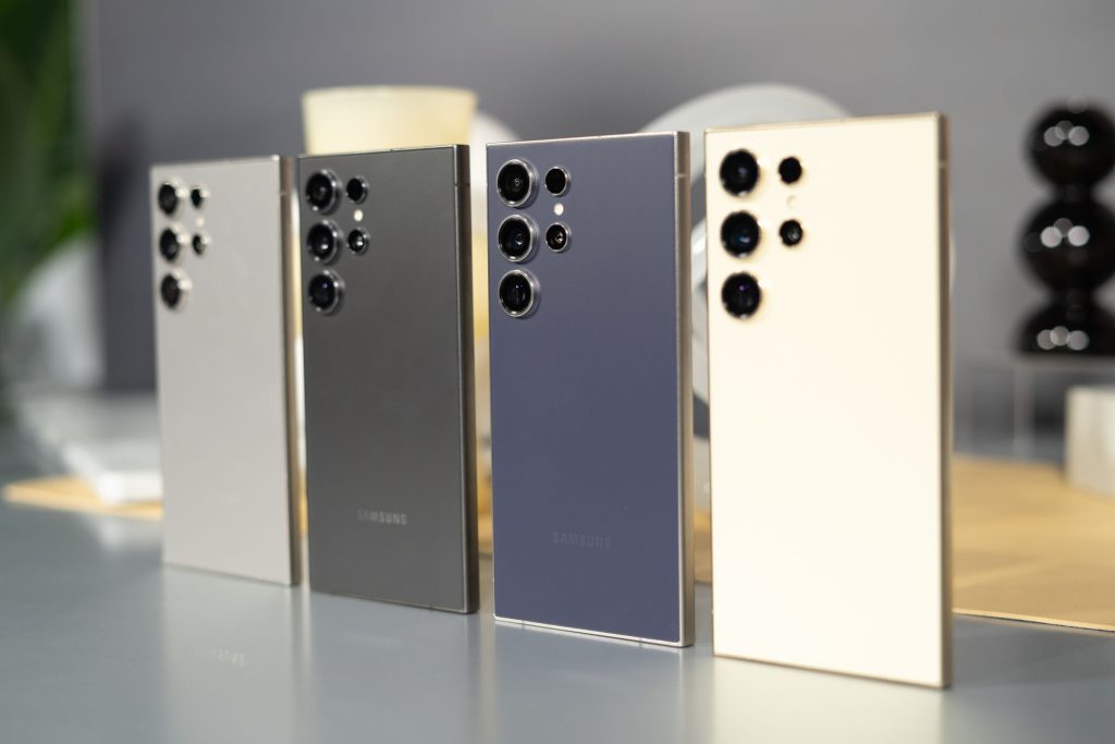 Samsung’s new phones replace Google AI with Baidu in China