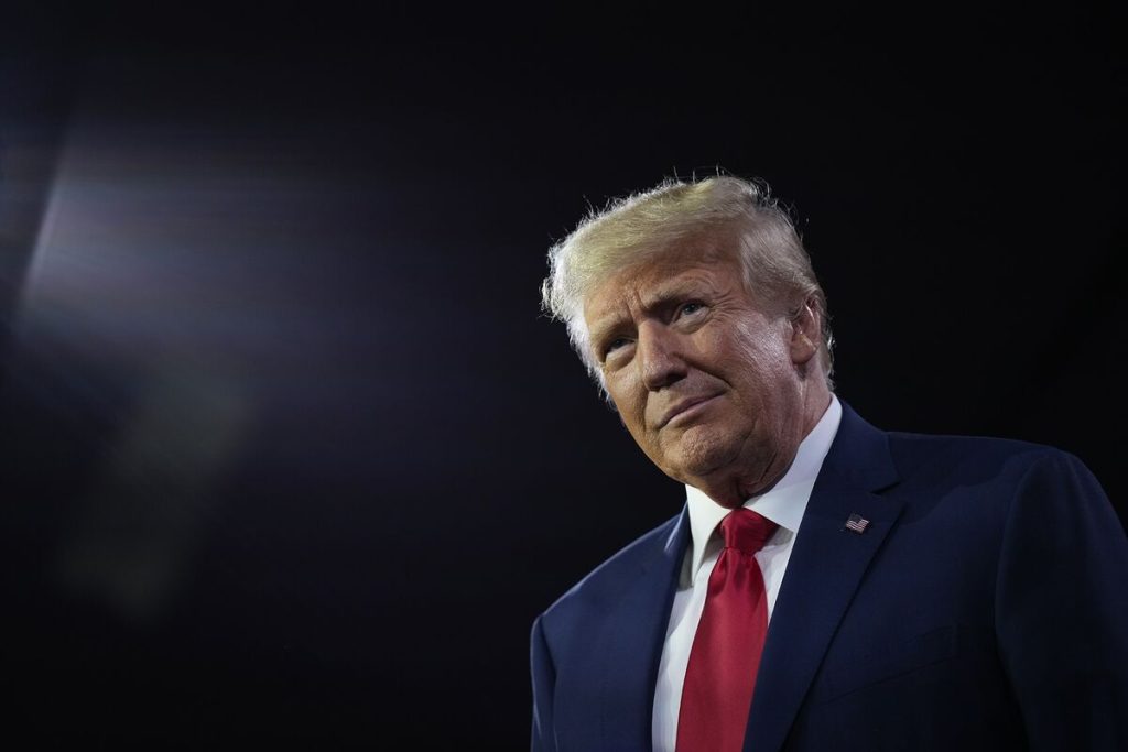 Trump Asks Supreme Court to Keep DC Criminal Trial on Hold – Bloomberg