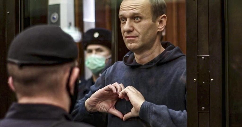 What’s life like for Russia’s political prisoners? Isolation, poor food and arbitrary punishment