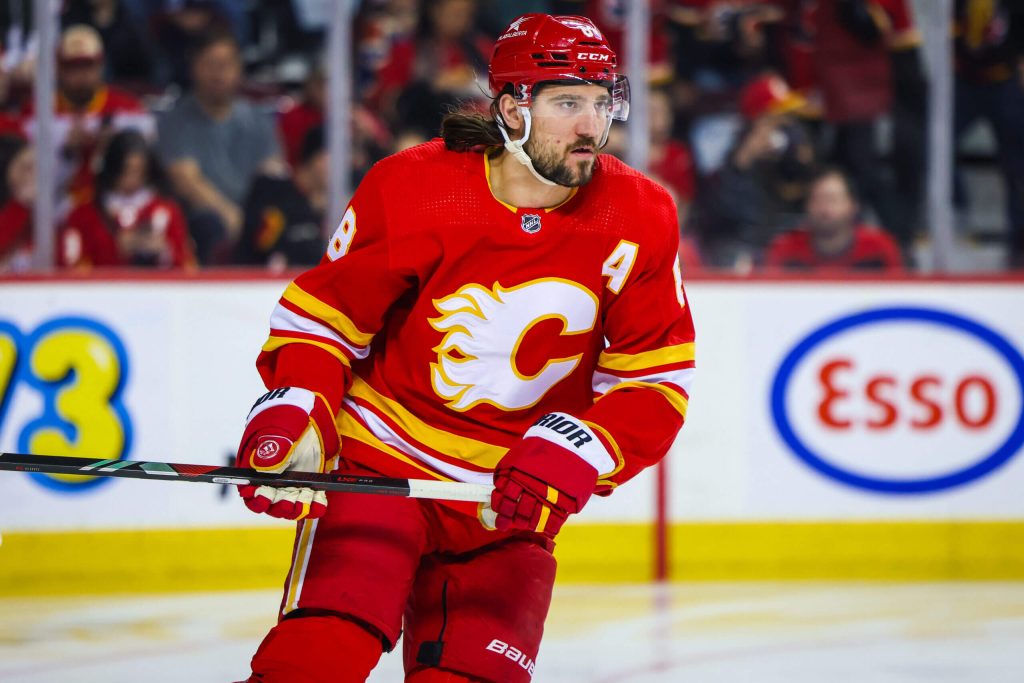 Flames trade Chris Tanev to Stars for Artem Grushnikov, 2024 second-round pick, 2026 conditional third-round pick – The Athletic