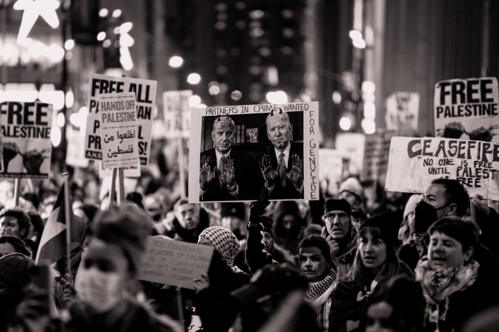 Biden's Israel Politics Are Alienating a Critical Group: Young People Who Power Campaigns – Mother Jones – Mother Jones