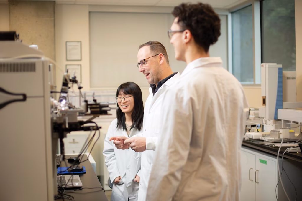 From new insights to novel treatment options | News | Vancouver Island University | Canada – Vancouver Island University News
