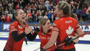 Canada’s Rachel Homan wins gold at World Women’s Curling Championship