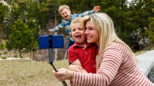 Do you need a spring COVID-19 vaccine? Research backs extra round for high-risk groups