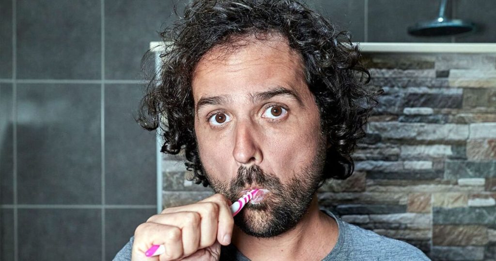 Dentist's urgent warning as link found between not brushing your teeth and deadly disease – Express