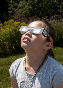 Recall Issued for Solar Eclipse Glasses Distributed in Ingersoll – 104.7 Heart FM