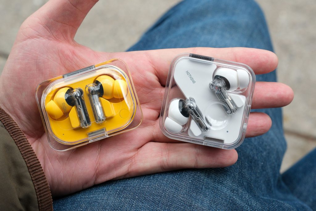 Nothing's new earbuds prove that it can (mostly) hang with the heavyweights – The Verge
