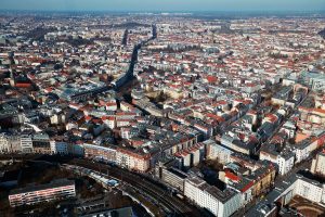 German Property Slump Deepens With 19% Drop in Investment Deals – Bloomberg