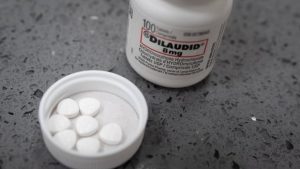 Montreal public health warns of counterfeit hydromorphone pills after fatal overdose – CBC.ca Montreal public health warns of counterfeit hydromorphone pills after fatal overdose – CBC.ca