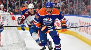 In star-studded matchup, Oilers' depth provides the playoff-clinching response – Sportsnet.ca